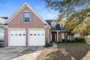 3045 Roseleigh Dr - Photo 1 of 1