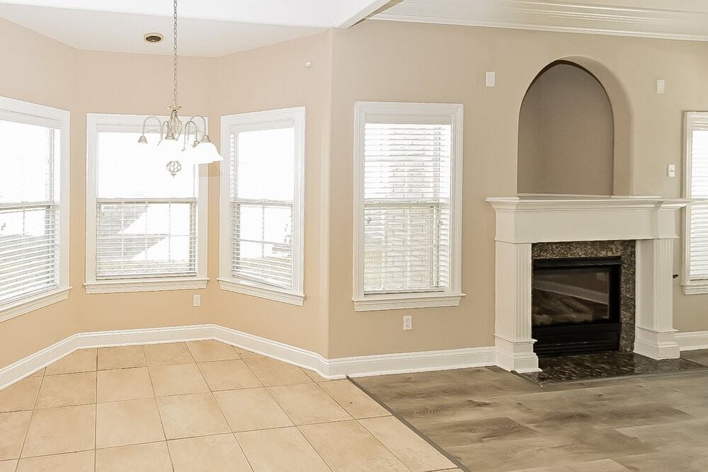 3045 Roseleigh Drive - Photo 7 of 16