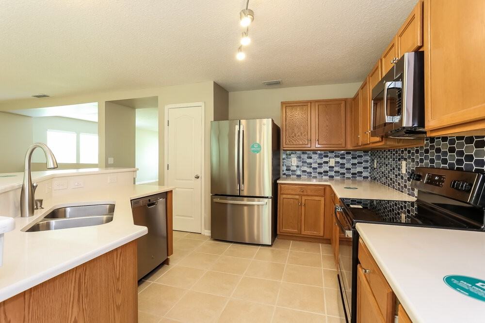 2487 Britney Lakes Lane - Photo 6 of 16