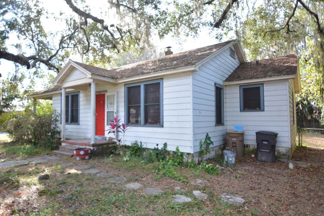 2246 Se 3rd Ave #1 - Photo 3 of 18