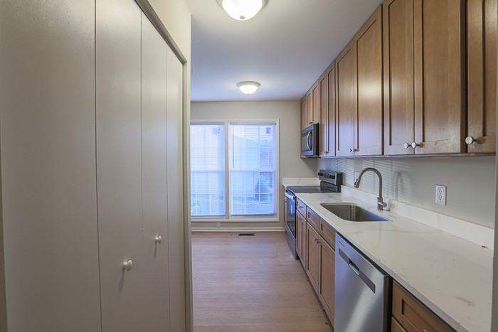 8900 Trimble Way - Photo 7 of 30