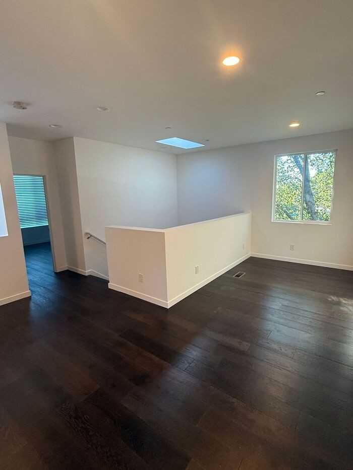 1976 Wingate Way - Photo 7 of 14