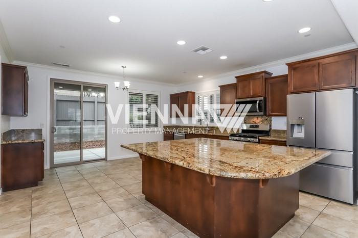 9020 Carneros Street - Photo 6 of 20