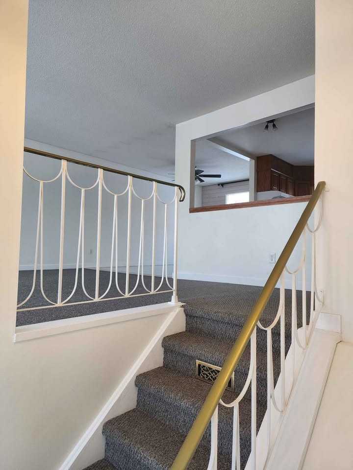 38 Milburn Cres #1 - Photo 2 of 16