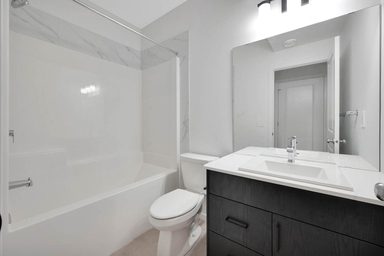 7172 Rosenthal Road NW #B - Photo 4 of 9