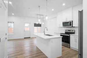 featured image of 113 Bluff Cove #A