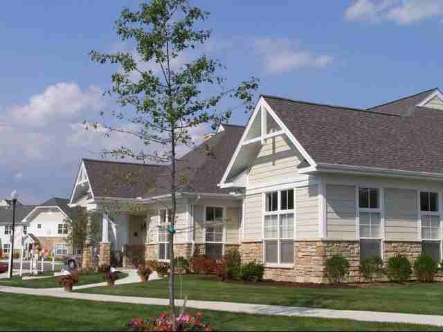 Preston Pointe at Brownstown - Photo 3 of 13