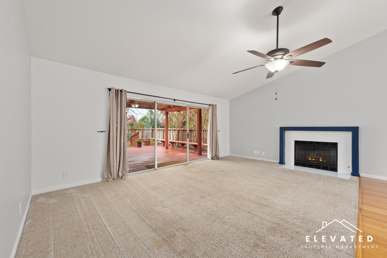 2529 Buss Drive #1 - Photo 3 of 22