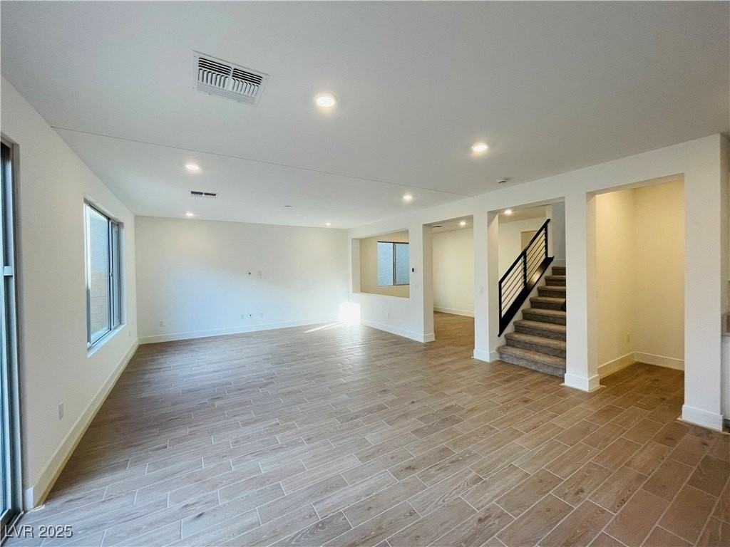 10237 Mystic Falls Drive - Photo 5 of 23