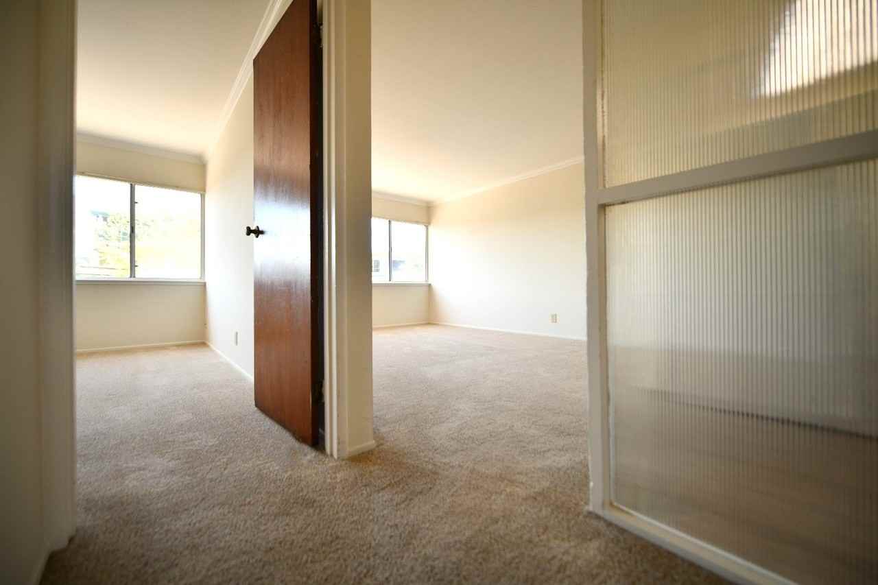 268 Vernon St. - Photo 4 of 27