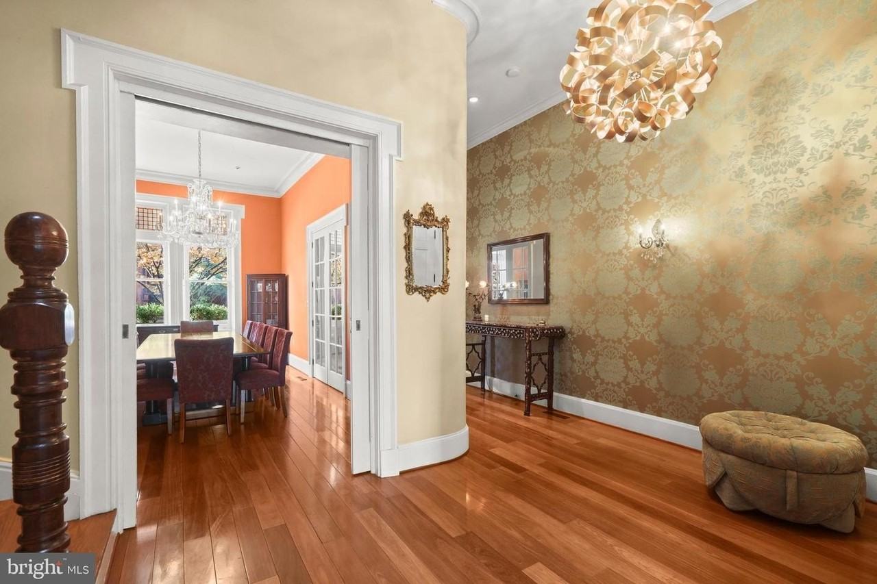 1007 North Calvert Street - Photo 6 of 43