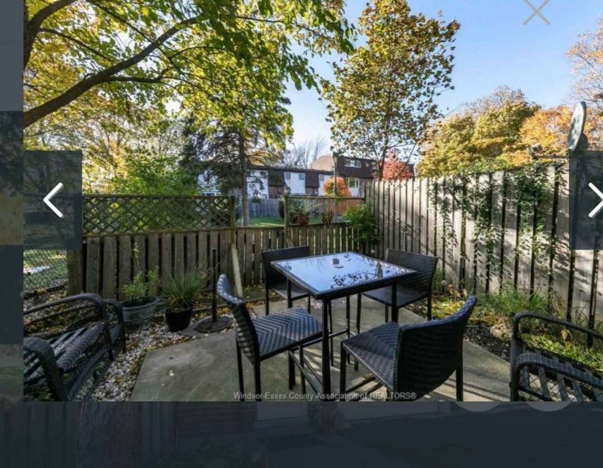 6438 Thornberry Crescent - Photo 4 of 24