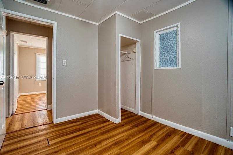 3438 Southwest 2nd Street #3438 - Photo 7 of 17