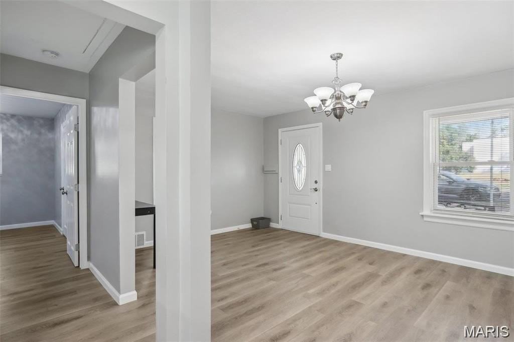 6726 Vernon Avenue - Photo 6 of 10