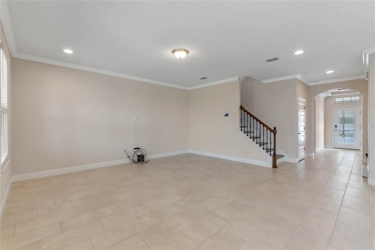 16771 Oakboro Street - Photo 5 of 50