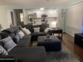 featured image of 182 Tulip Lane