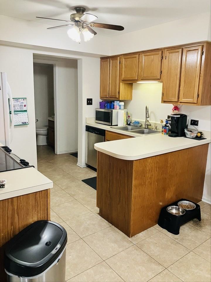 3524 Willowview Court - Photo 2 of 12