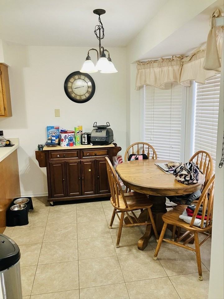 3524 Willowview Court - Photo 3 of 12