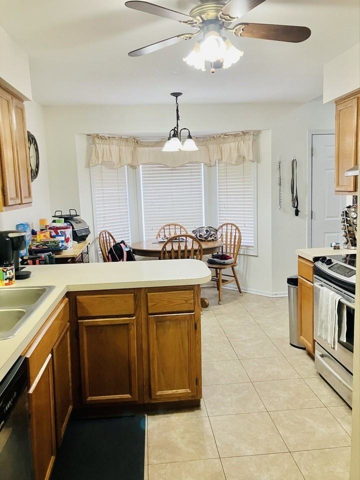 3524 Willowview Court - Photo 4 of 12