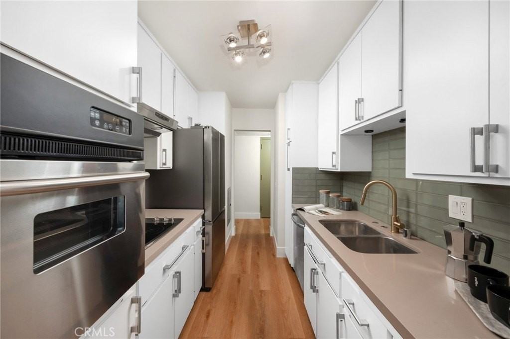 1010 Palm Avenue #207 - Photo 7 of 21