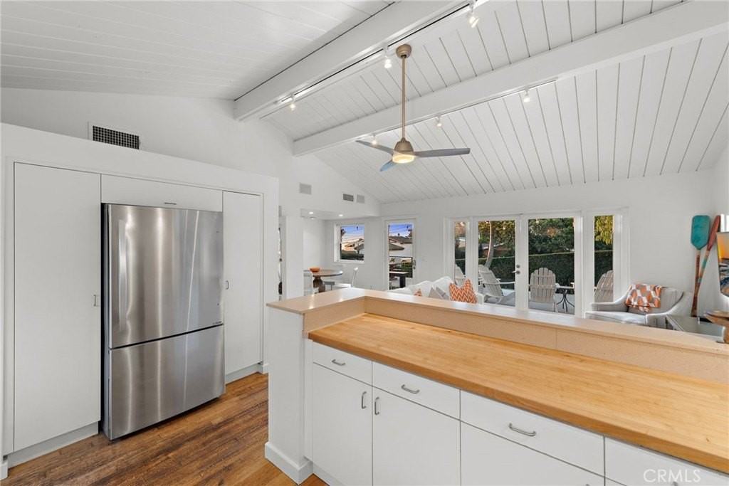 595 Bluebird Canyon Dr - Photo 7 of 23