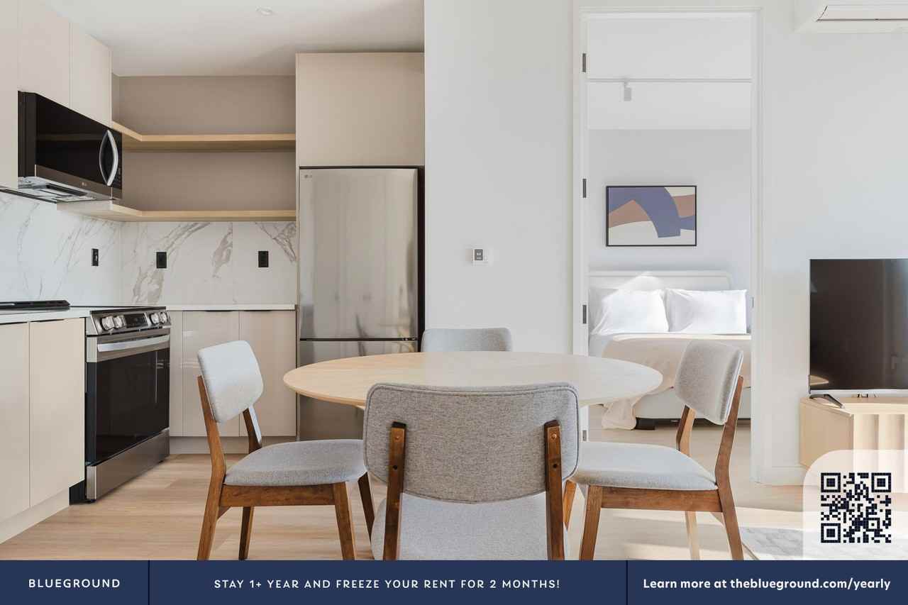 16 West St #2195 - Photo 7 of 37