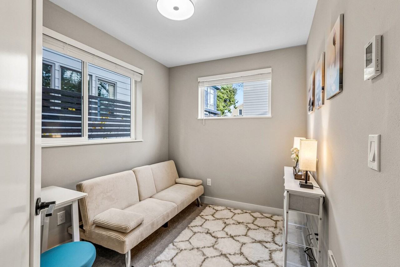 305 18th Avenue #1366636P - Photo 4 of 27