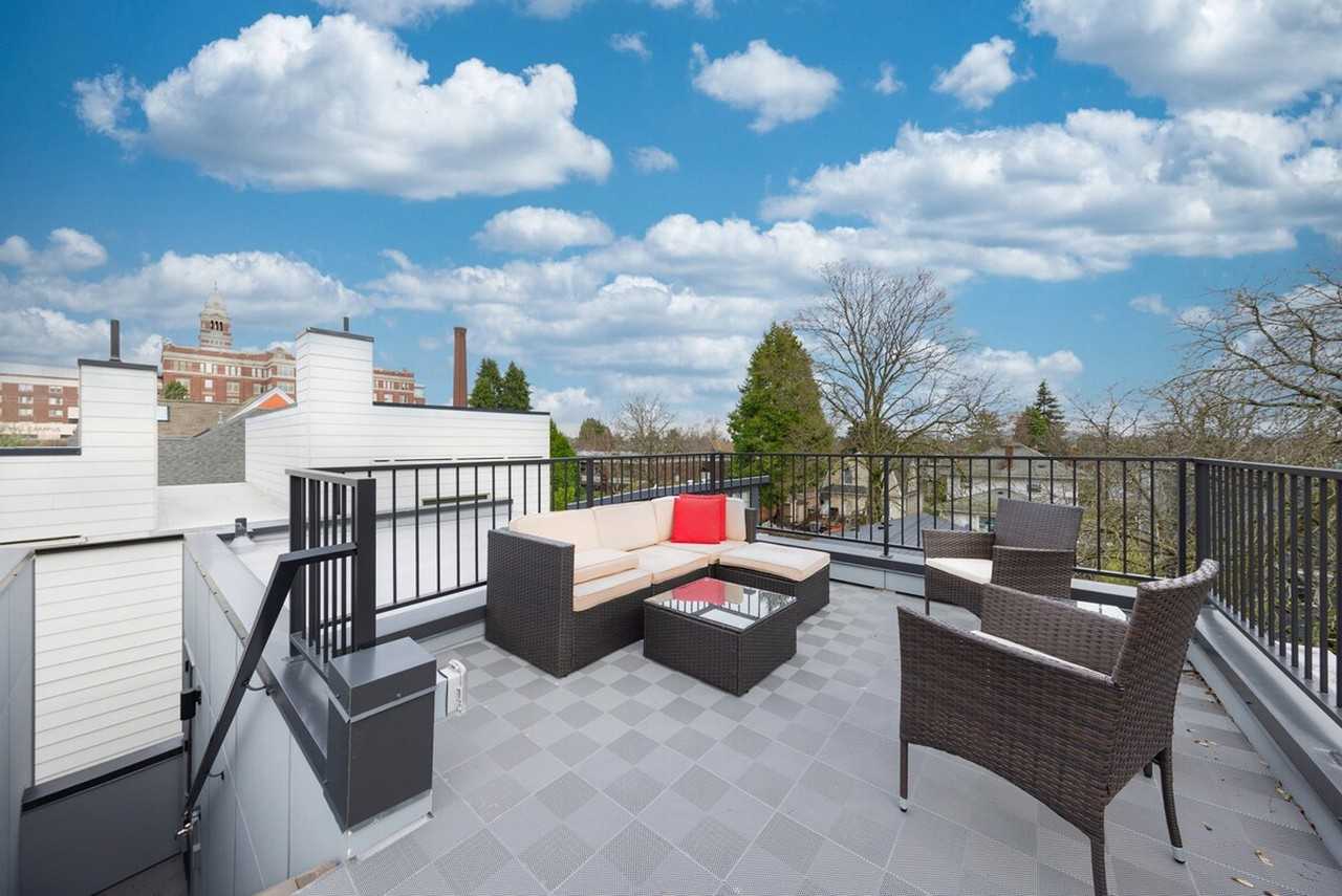 305 18th Avenue #1366636P - Photo 7 of 27