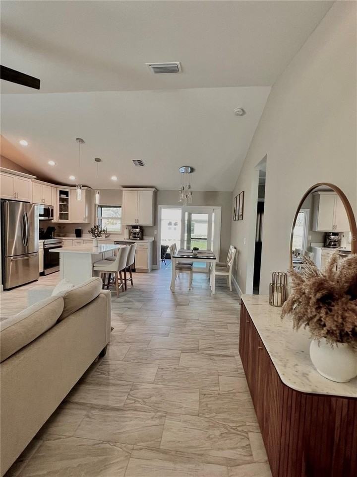 1194 South Lassonde Street - Photo 2 of 41