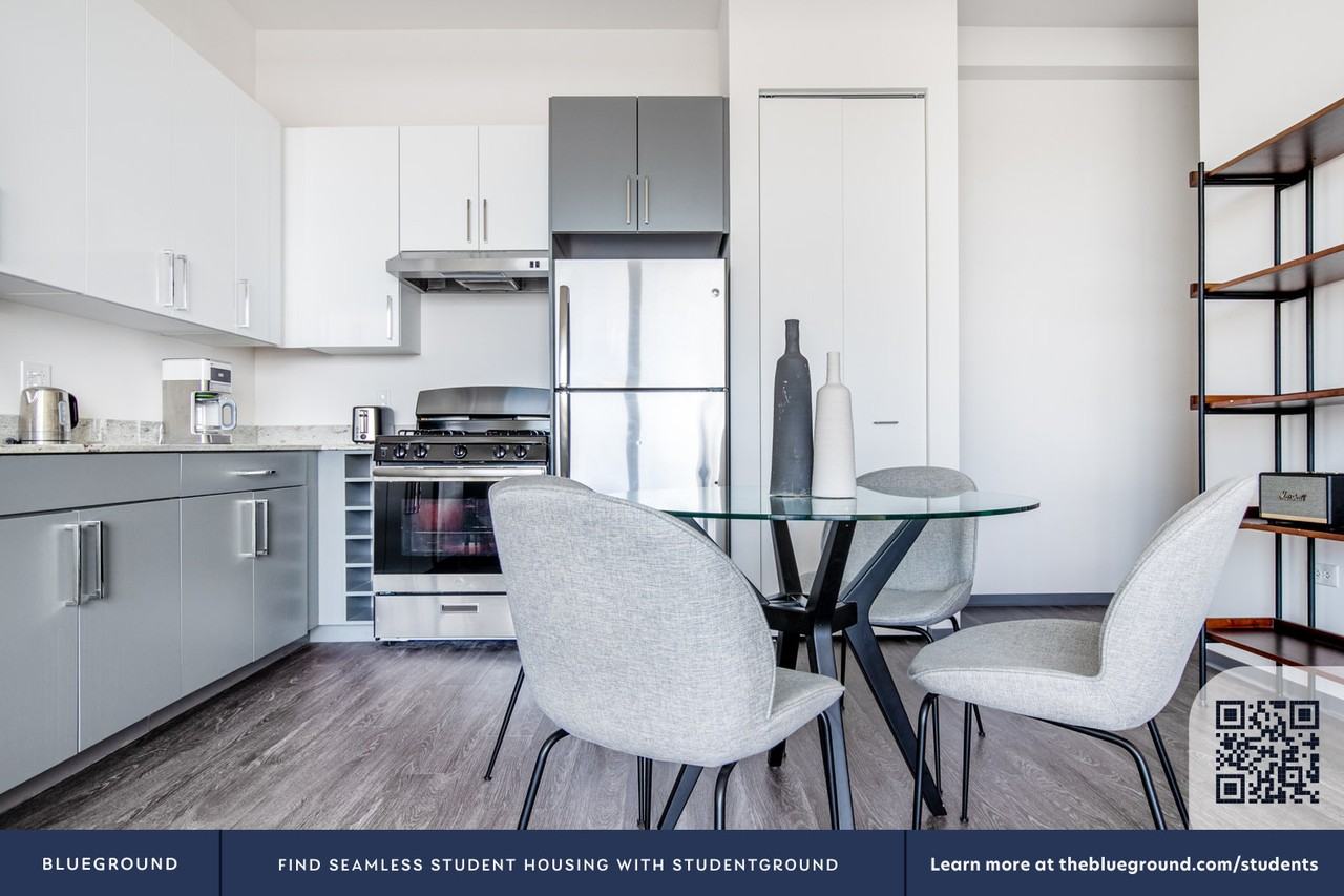 2340 North California Avenue - Photo 6 of 38