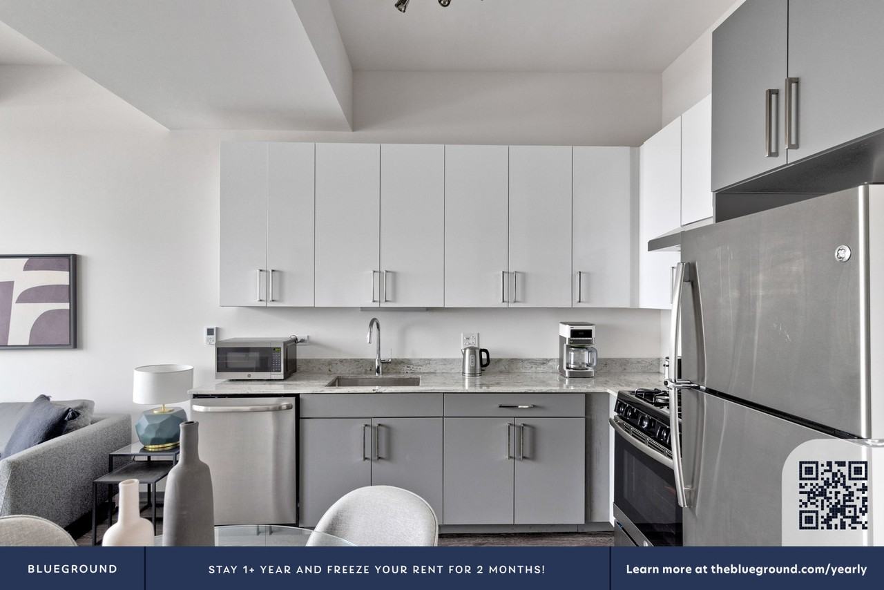 2340 North California Avenue - Photo 7 of 38