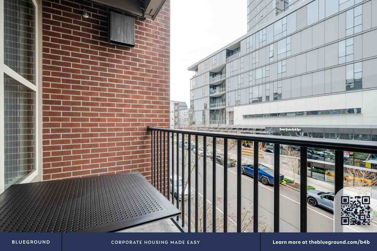 11000 Northeast 10th Street - Photo 6 of 50