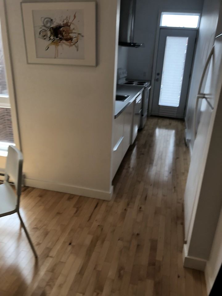 3460 Avenue Coloniale #6 - Photo 4 of 8