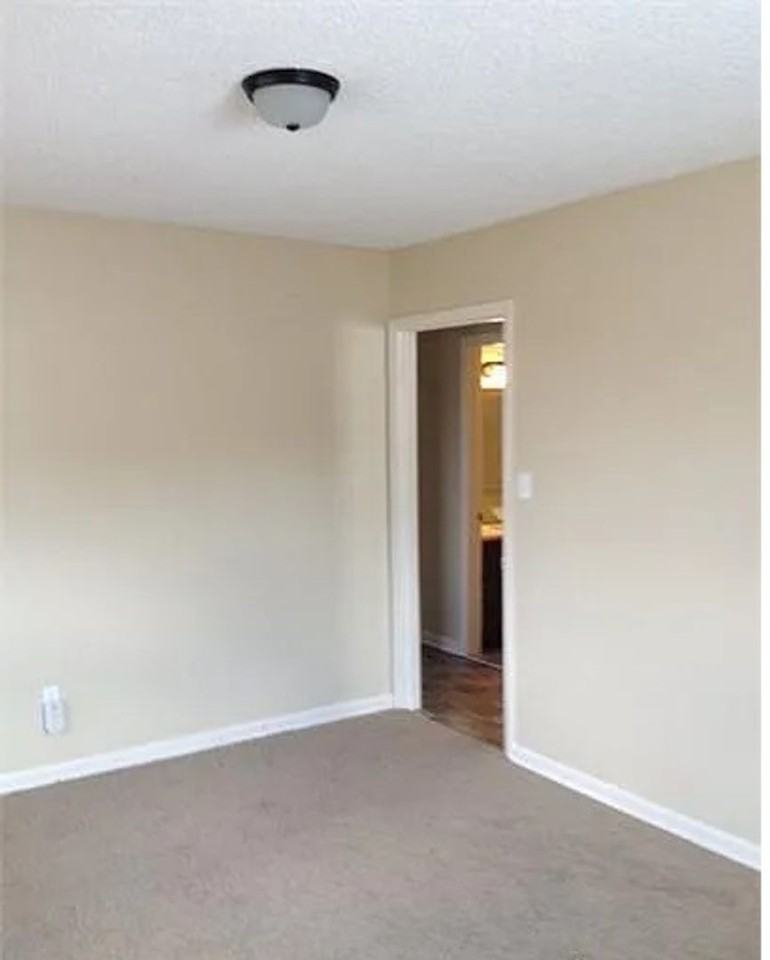 1323 Dartwood Lane - Photo 2 of 5