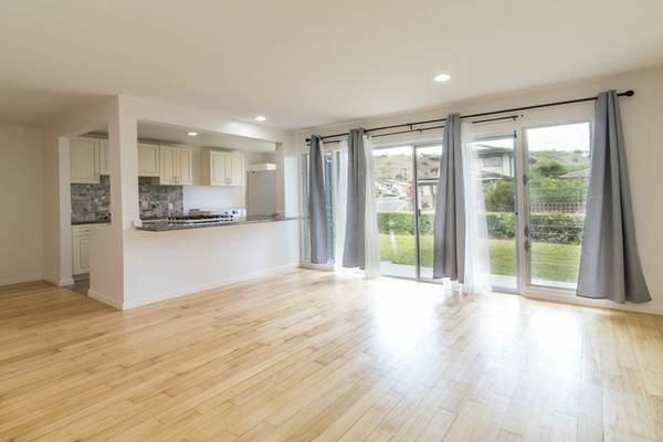 98-514 Kilinoe Street #907 - Photo 2 of 19