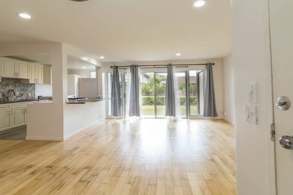 98-514 Kilinoe Street #907 - Photo 4 of 19