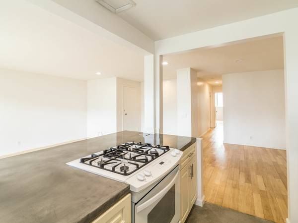 98-514 Kilinoe Street #907 - Photo 7 of 19