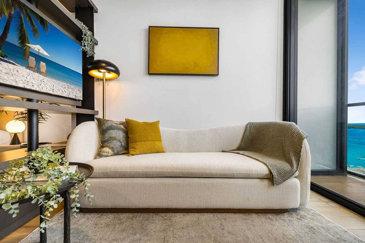 398 Northeast 5th Street #1240714P - Photo 2 of 30