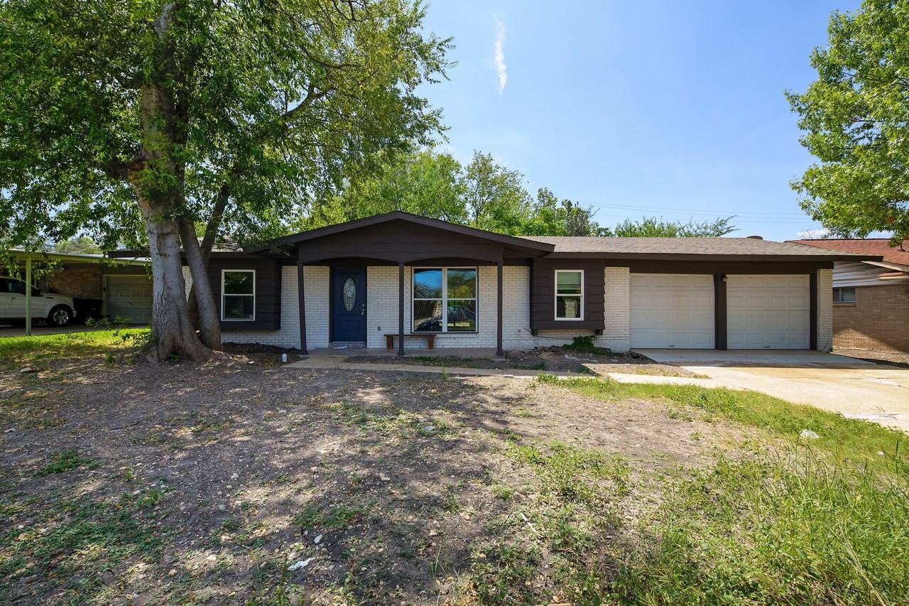 4218 Mabuni Dr - Photo 2 of 13