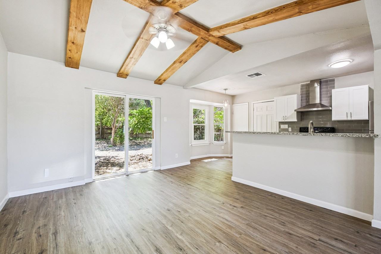 4218 Mabuni Dr - Photo 3 of 13