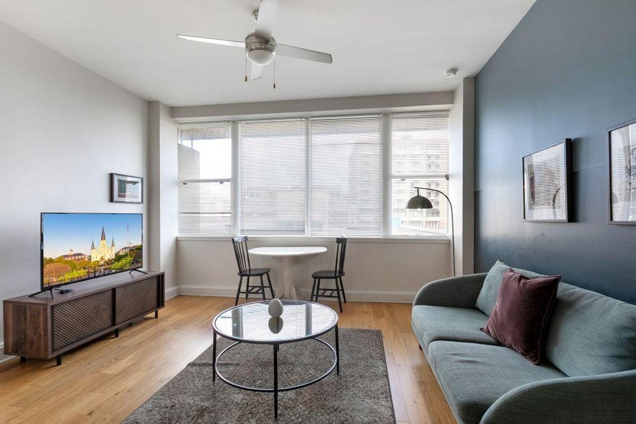 925 Common Street - Photo 2 of 20