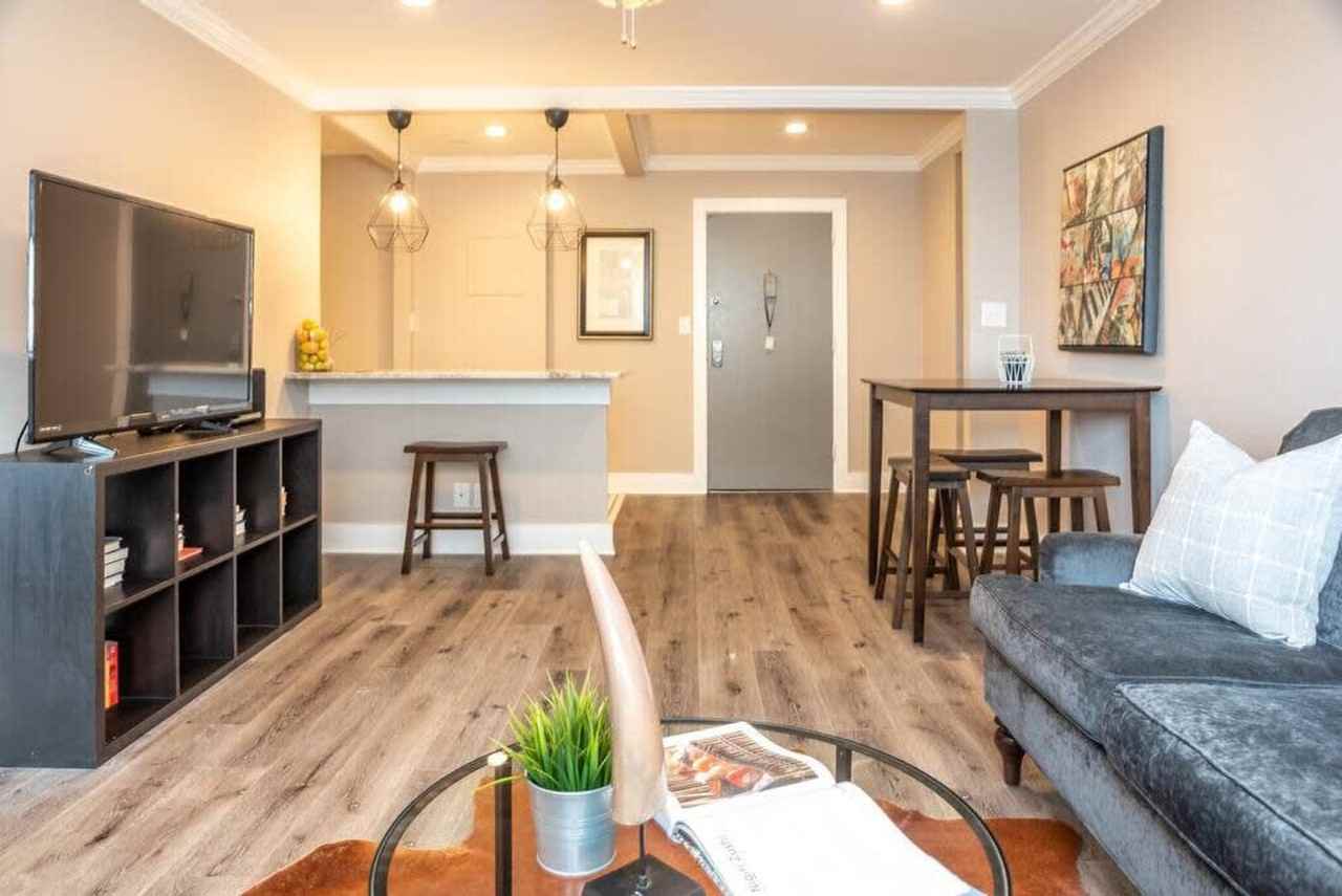 215 Piedmont Avenue Northeast #1299383P - Photo 7 of 31