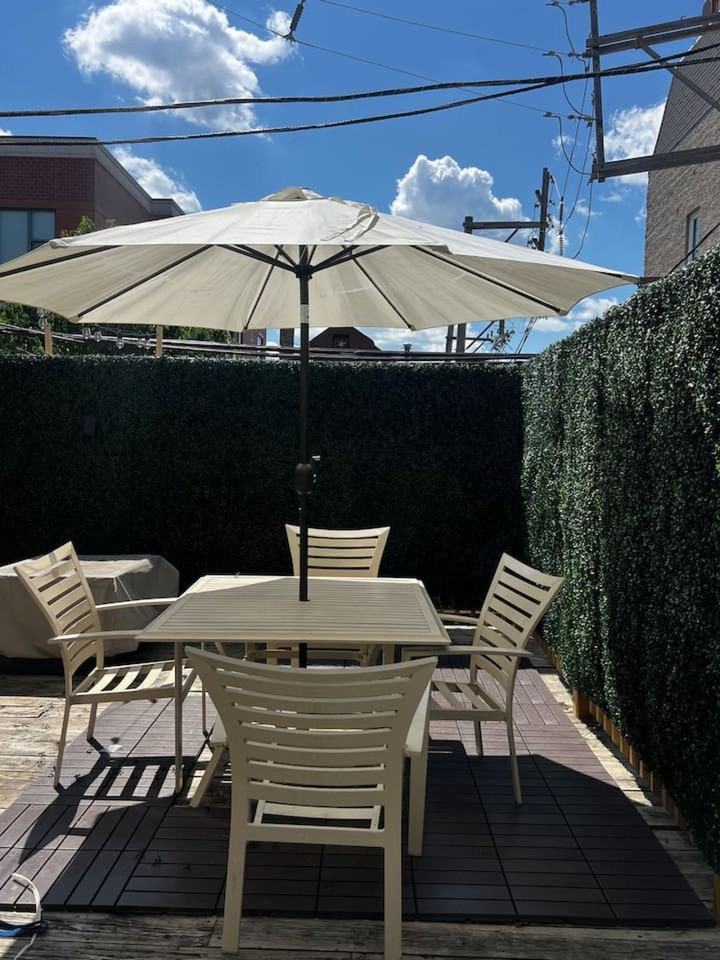 2544 North Burling Street #1319109P - Photo 7 of 18