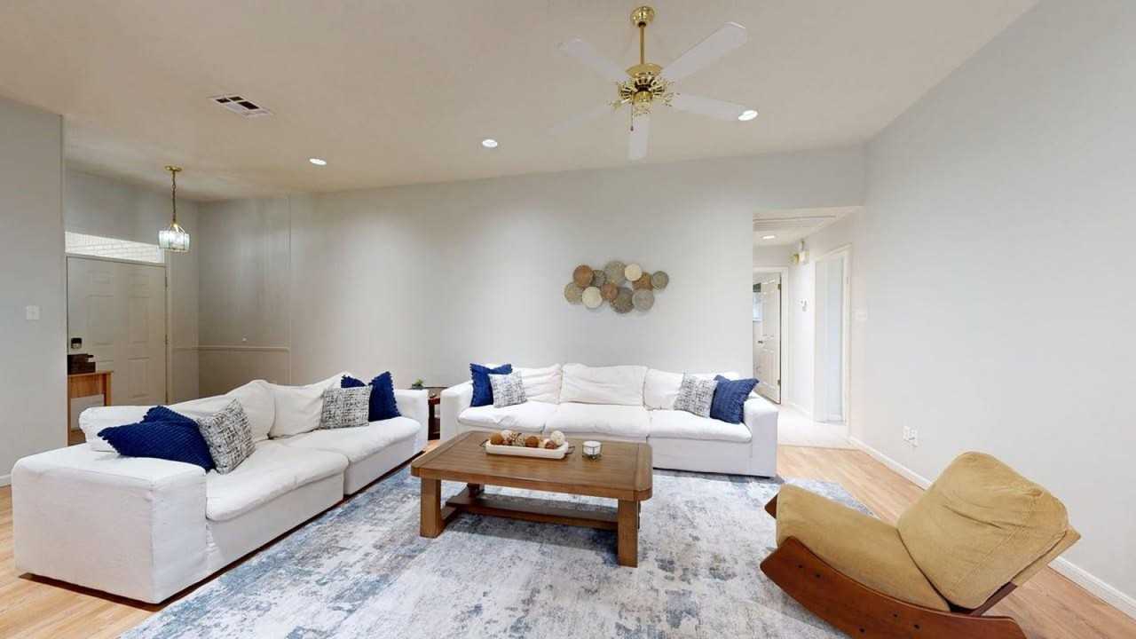 701 Summerglen Drive #1328081P - Photo 7 of 25