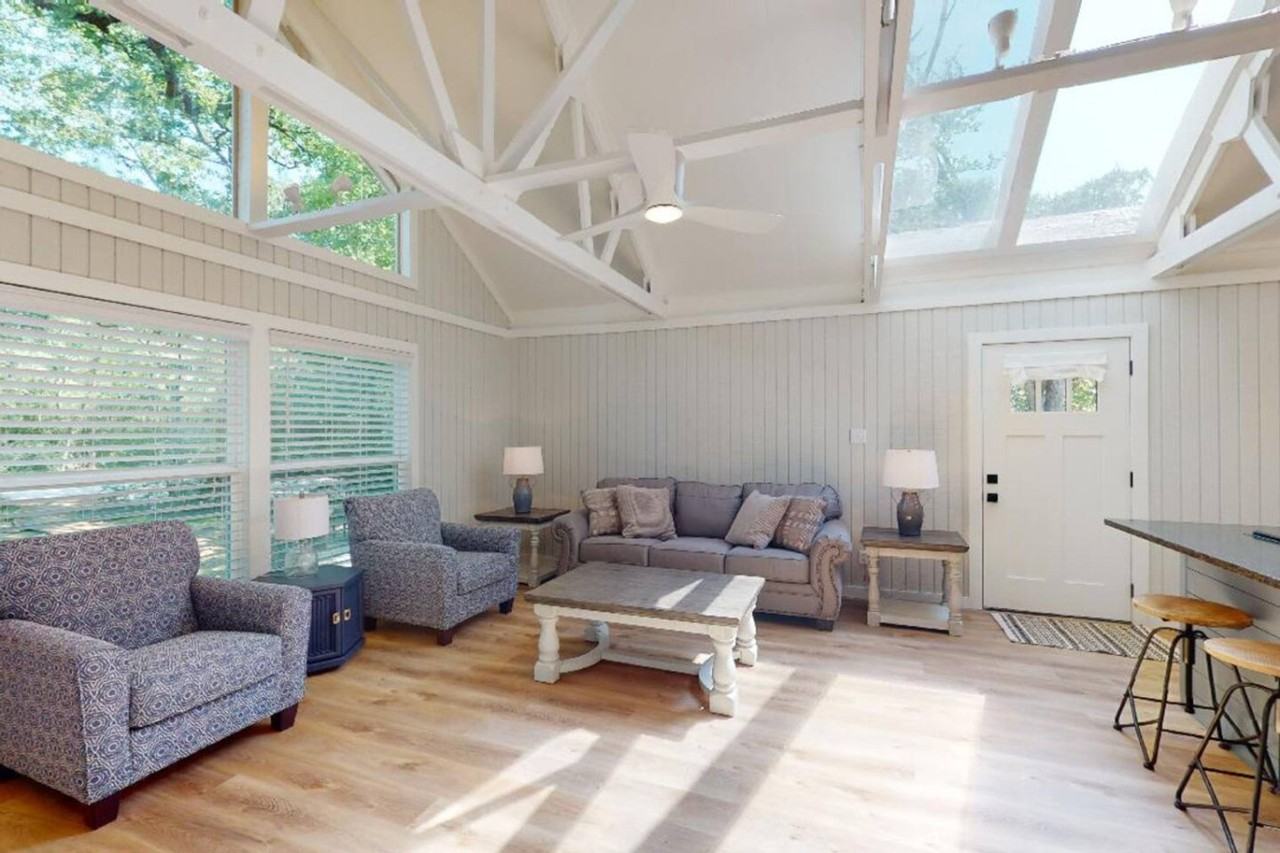 2171 North Forest Parkway #1328086P - Photo 3 of 45