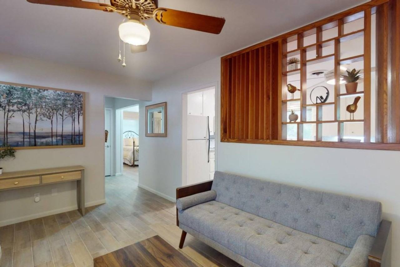 118 Miller St #1328087P - Photo 4 of 26