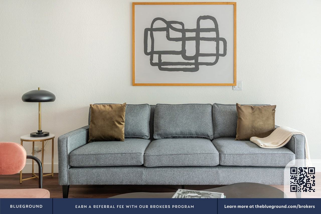 141 Saratoga Ave #2104 - Photo 5 of 37