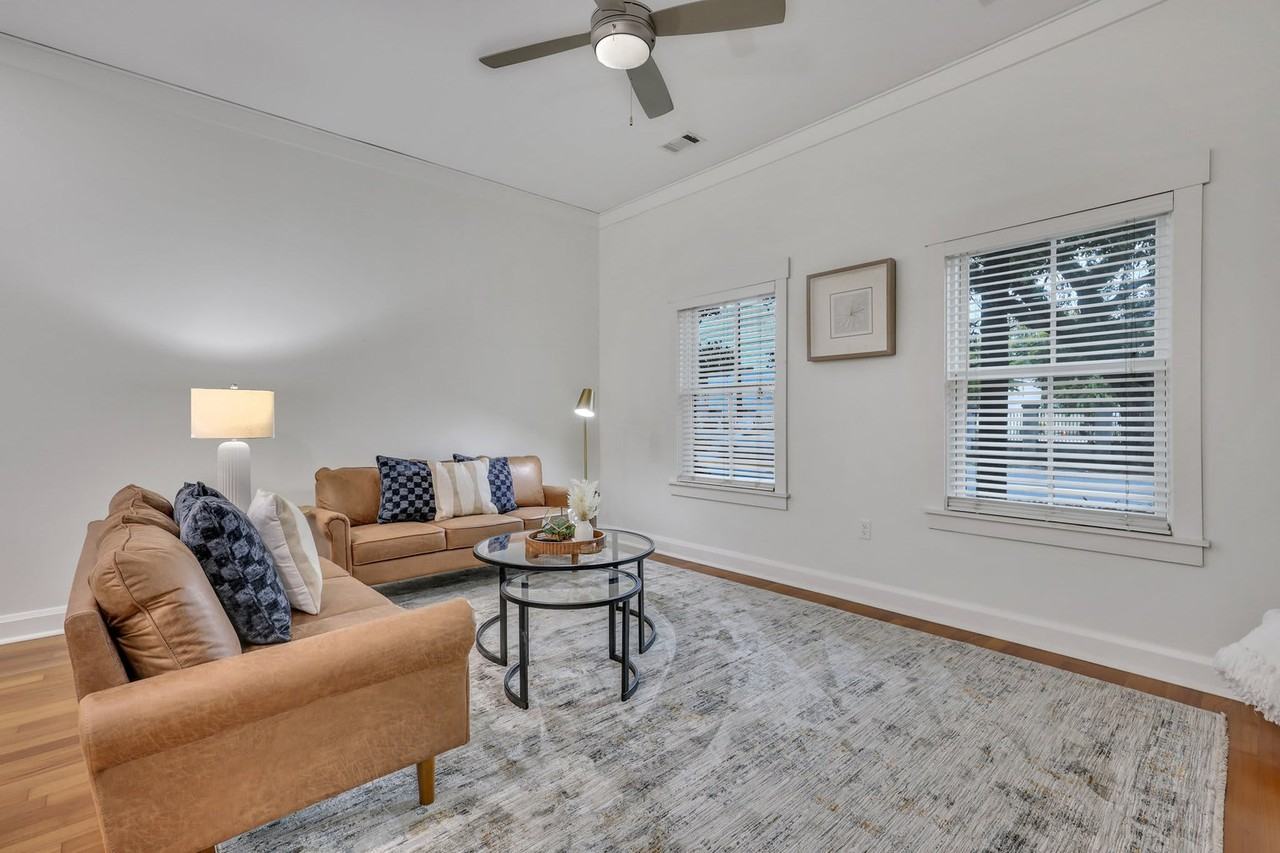 455 Montgomery Street #1044477P - Photo 3 of 31