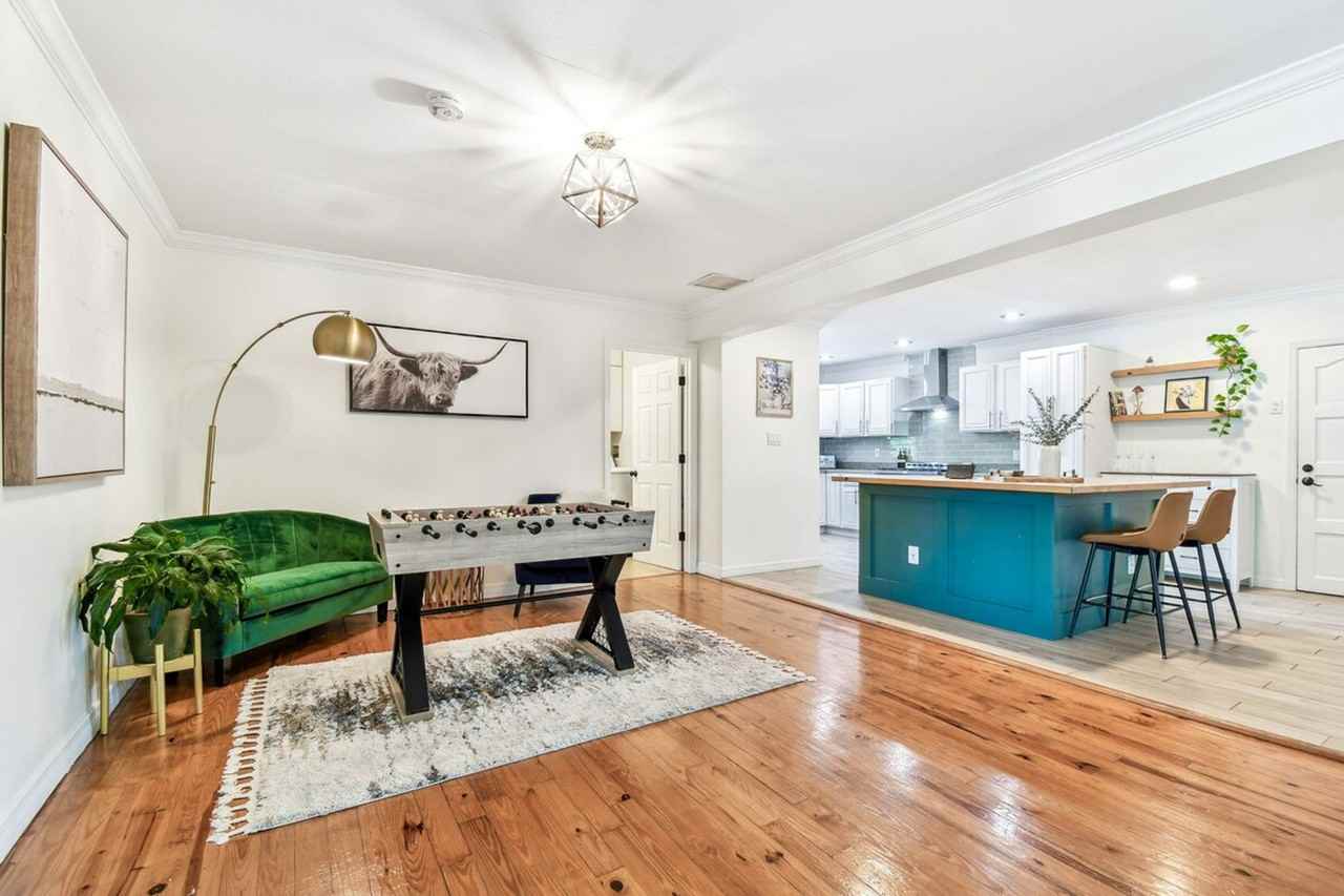 1107 Braddock Street #1272822P - Photo 7 of 50