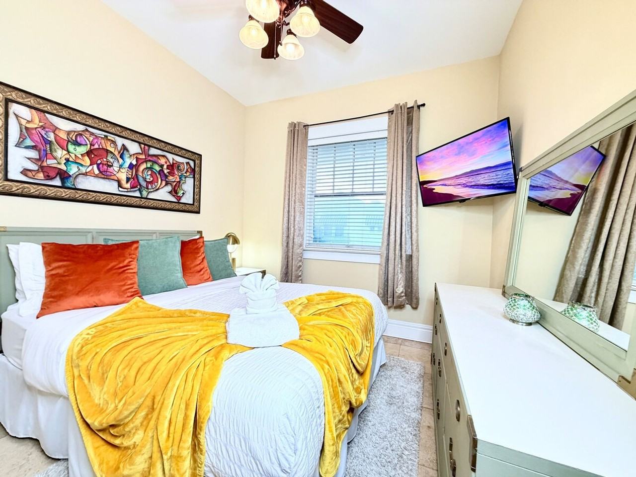 1301 West Horatio Street #1272817P - Photo 4 of 31